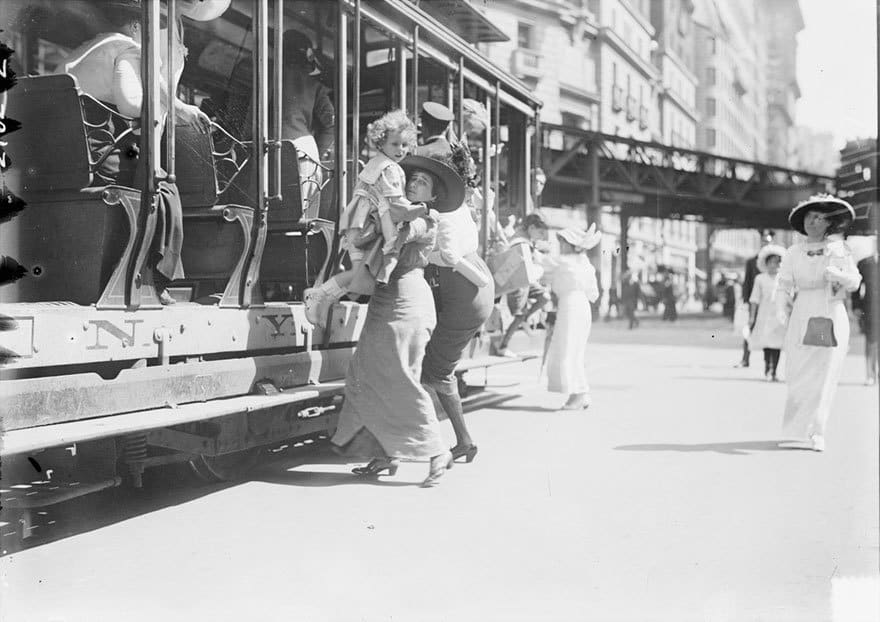 19 исторических фотографий в цвете, которые полностью погружают в прошлое