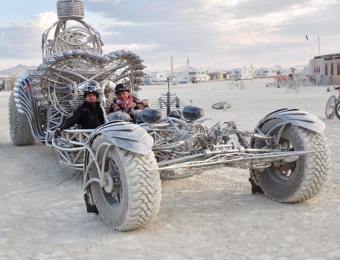 25 фото с Burning Man 2017, которые доказывают, что это самый безумный фестиваль в мире