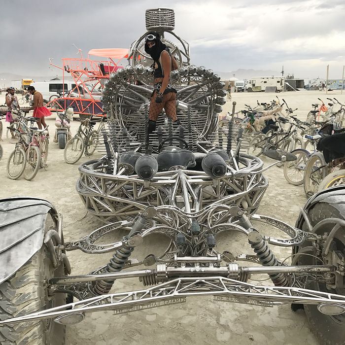 25 фото с Burning Man 2017, которые доказывают, что это самый безумный фестиваль в мире