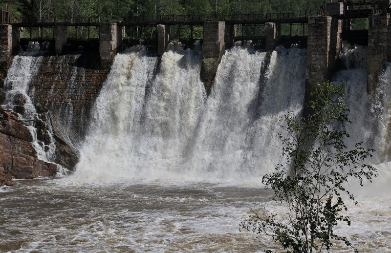 Превращая воду в свет. Столетняя Порожская ГЭС