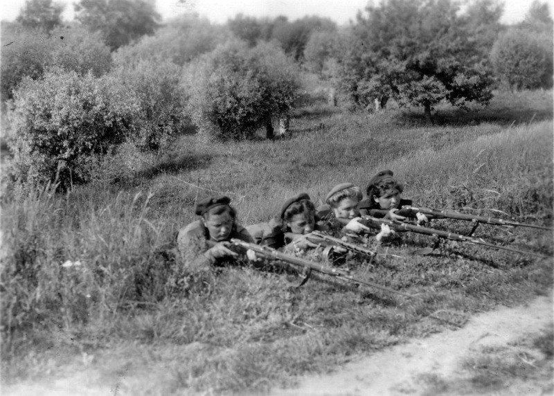 Фотографии Великой Отечественной войны: Женщина на войне. Часть 2