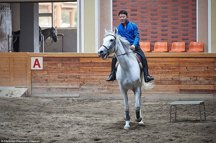 Как живет элита в Северной Корее. Вам стоит это увидеть!