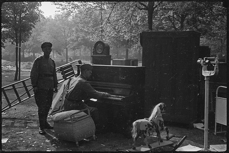 Берлин 1945 года в объективе Валерия Фоминского