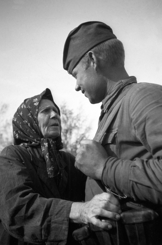 Фотографии Великой Отечественной войны: Женщина на войне