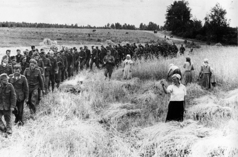 Фотографии Великой Отечественной войны: Женщина на войне