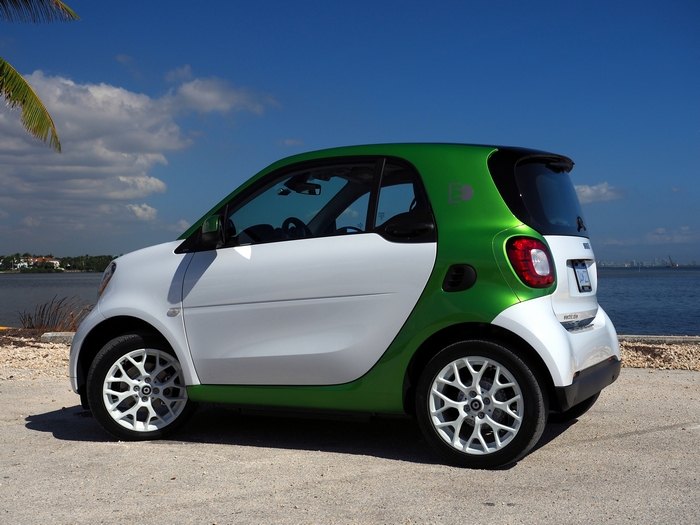 Электрический ситикар Smart ForTwo ED - практически идеальный автомобиль для города