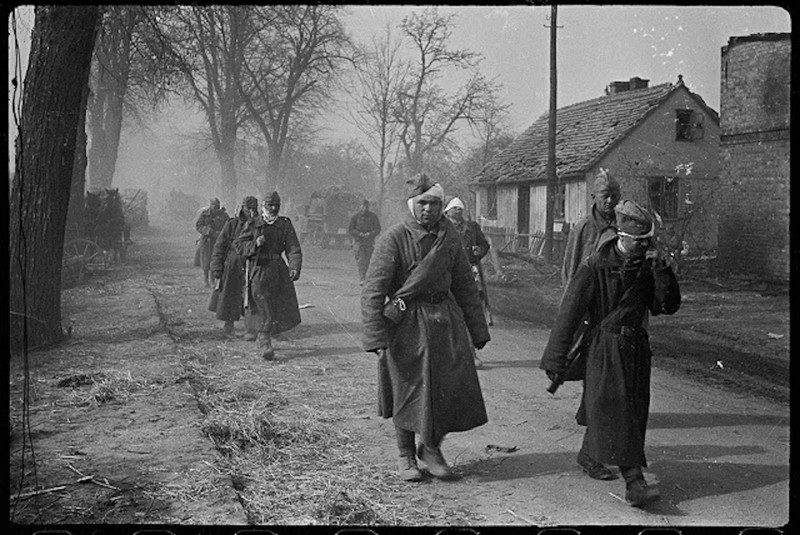 Берлин 1945 года в объективе Валерия Фоминского