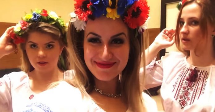 Свадьба в Дубаи, которая поразила весь мир : украинка выходит замуж за араба, соблюдены традиции обеих сторон