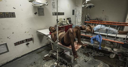 Ад в больничной палате. Вот какие ужасы происходят в клиниках Венесуэлы.