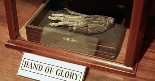Рука славы — самый жуткий экспонат британского музея Уитби