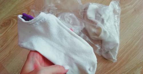 Перестала стирать белые носки: отбеливаю в микроволновке в пакете за 2 минуты