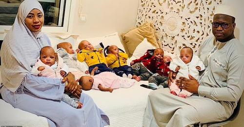 Девушка из Марокко родила сразу 9 детей