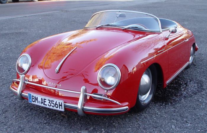 Настоящий эксклюзив: редкие экземпляры легендарного Porsche 356 выставлены на продажу